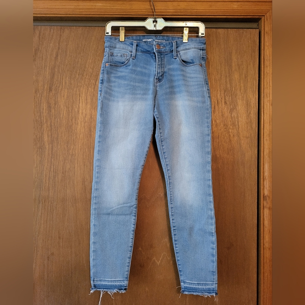 Old Navy Women's Size 6 Rockstar Jeans in Light Blue